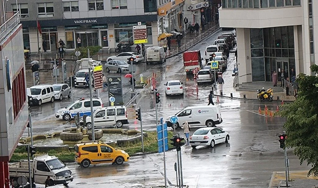 Samsun'da yarım saatte 3 mevsim yaşandı