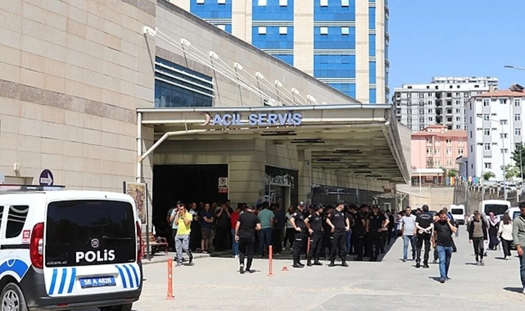 Siirt'te el yapımı patlayıcının infilak etmesi sonucu yaralanan asker şehit oldu
