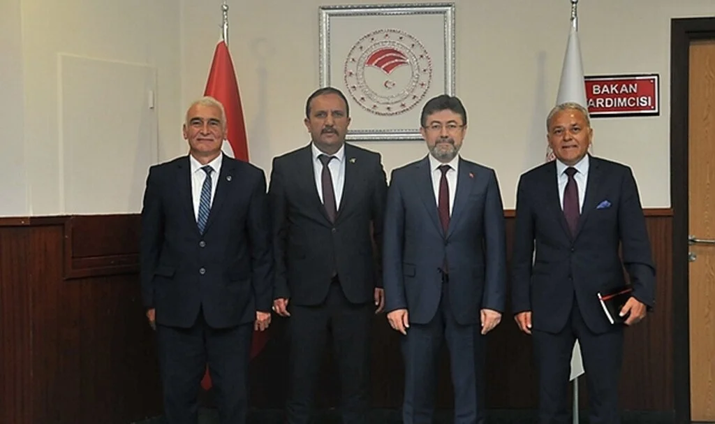Tarım Bakanı İbrahim Yumaklı'dan 'Çarşamba Şeker' Müjdesi