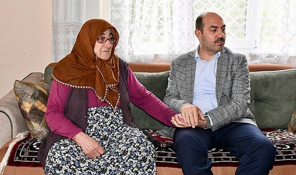 Terme Belediye Başkanı Ali Kılıç Termeli annelerle buluştu