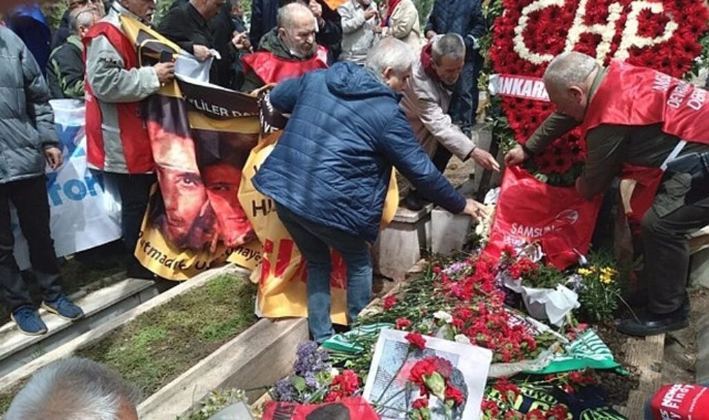Üç fidan unutulmadı 