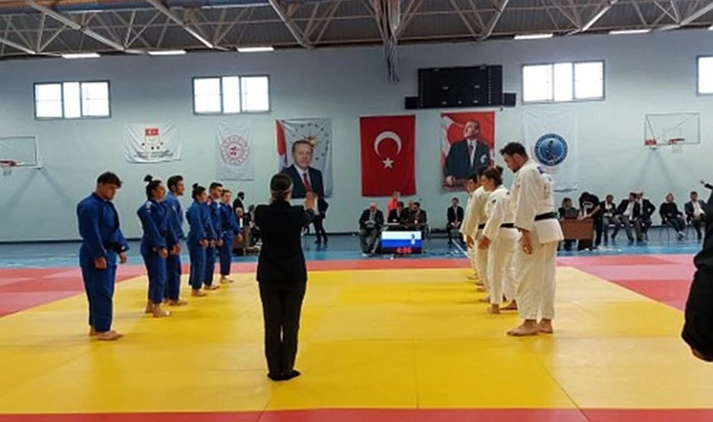 Ünilig Judo'da OMÜ Farkı