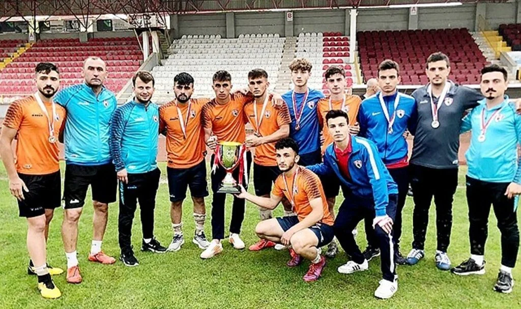 Atakum'lu U18'ler Türkiye 2.'si