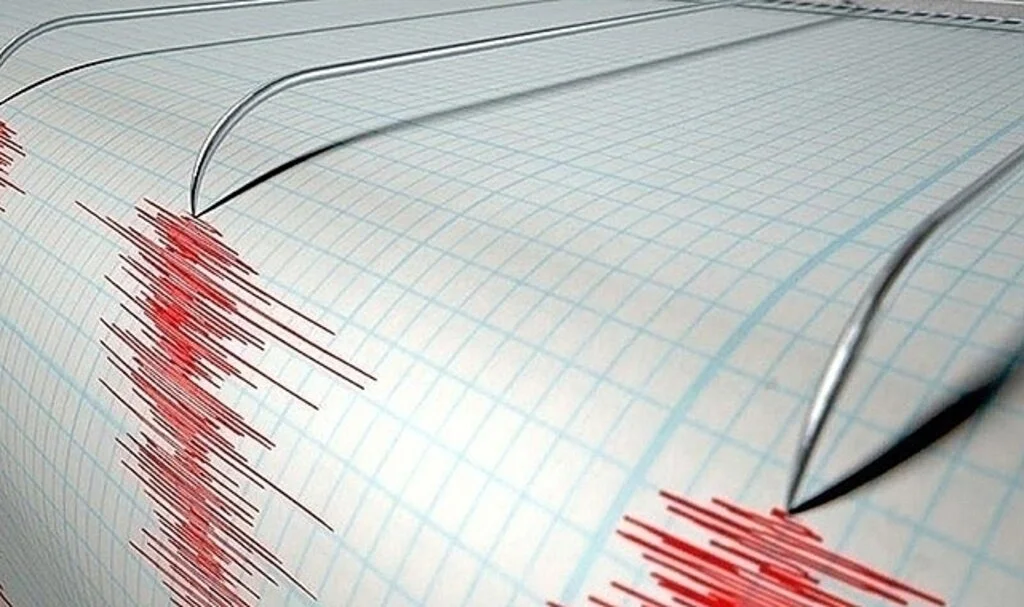 Balıkesir'de art arda iki deprem
