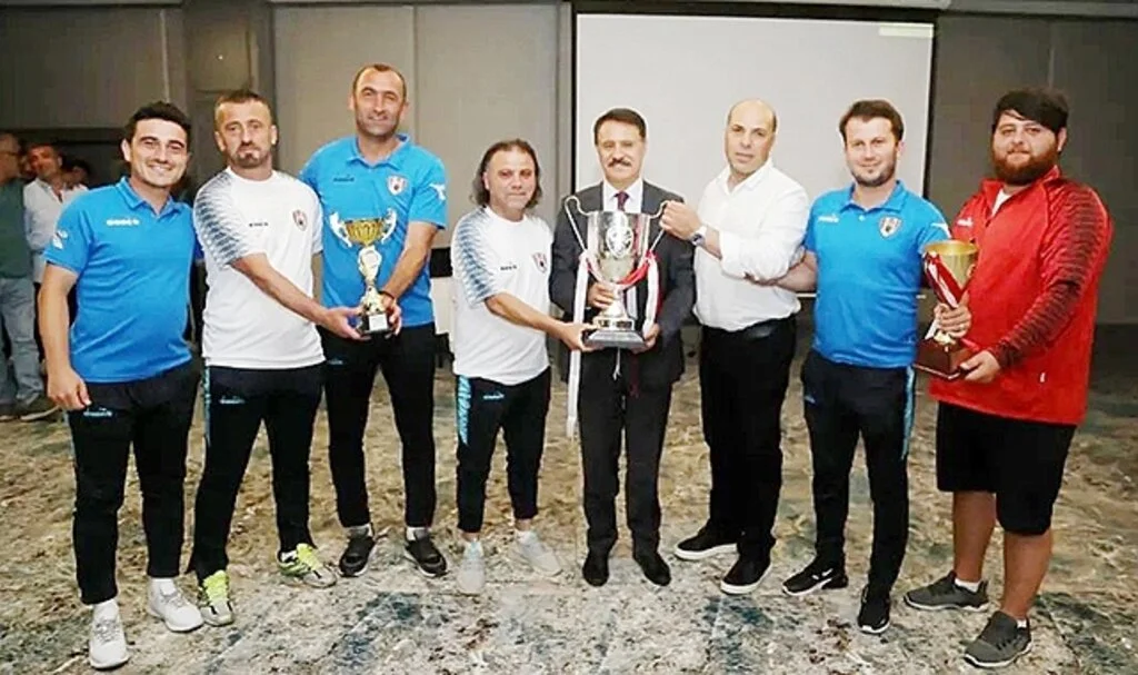 Başkan Deveci Sporcuları Ağırladı