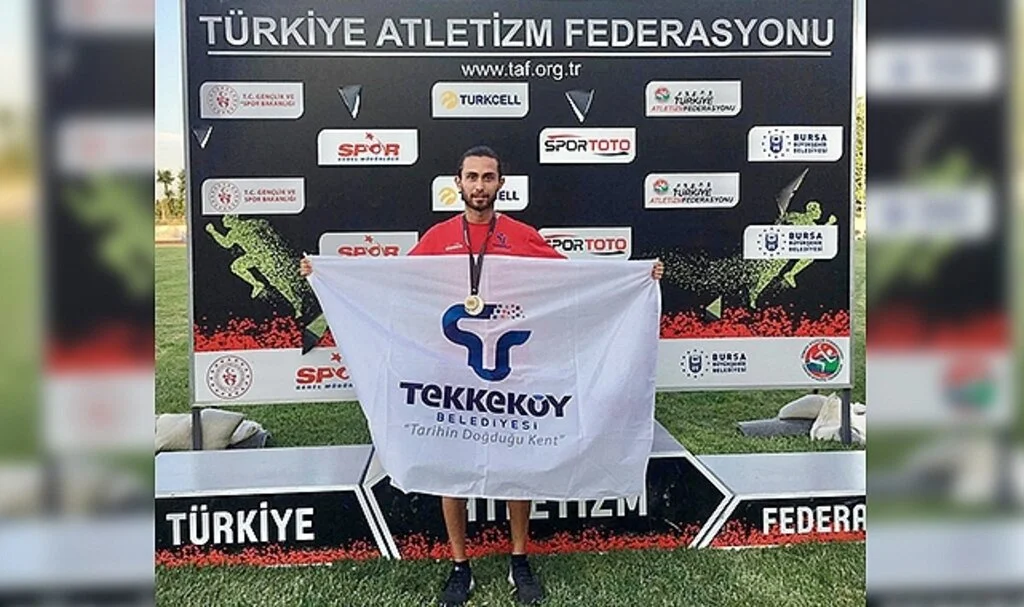 Başkan Togar Başarılı Sporcuyu Kutladı