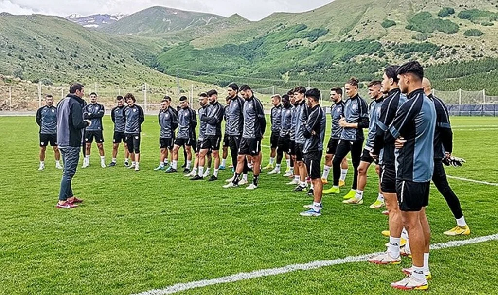 Bayram Bektaş: “Kadroyu biran önce oluşturmalıyız”