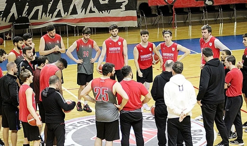 Bu Maça Yürek Dayanmaz