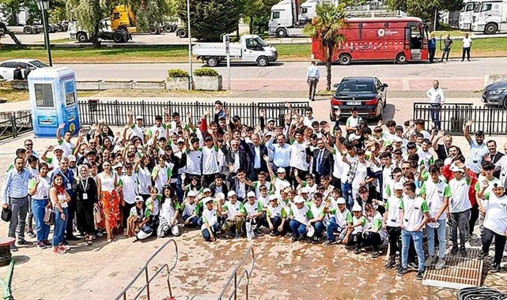 Bursa ve Antalya’dan gelen öğrenciler Samsun’u gezdi