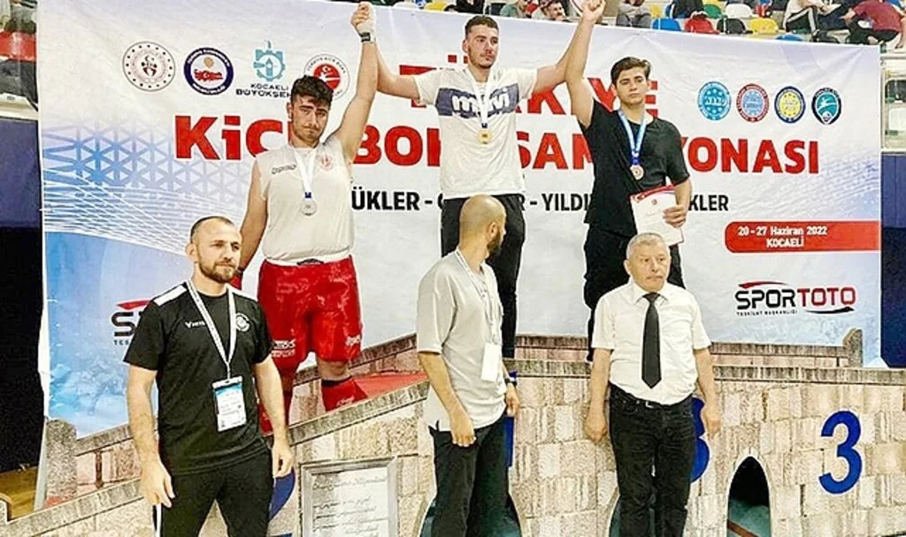 Çarşamba'nın demir yumrukları