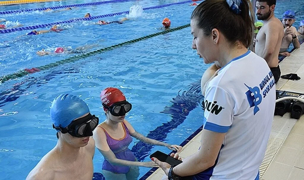 Dalış Rekortmeni Yeni Sporcular Yetiştiriyor