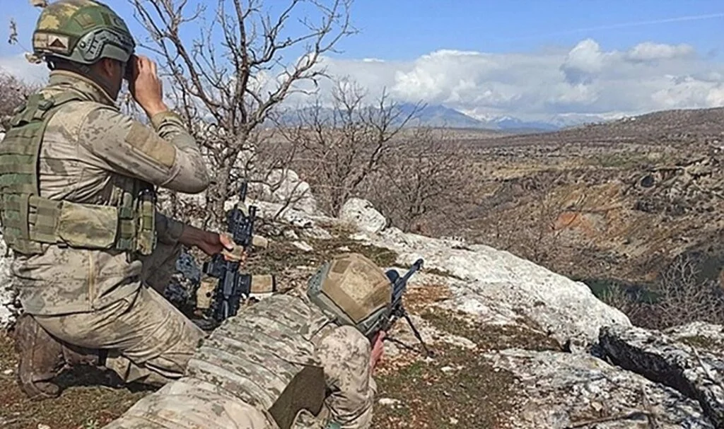 Fırat Kalkanı ve Pençe-Kilit Operasyonu bölgelerinde 7 PKK'lı terörist etkisiz hale getirildi