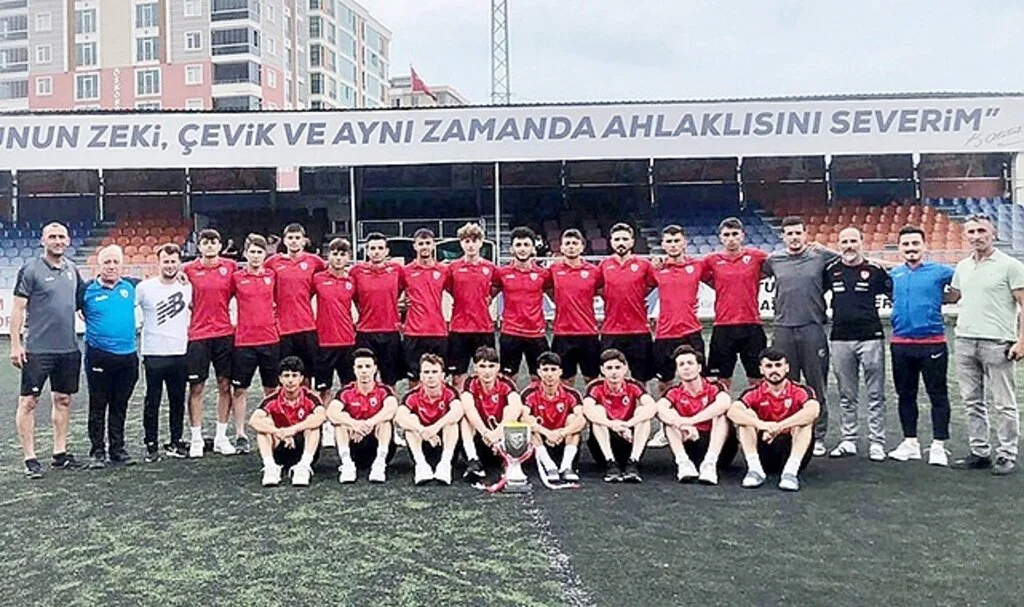 Gönüllerin Şampiyonu Kupayı Samsun'a Getirdi