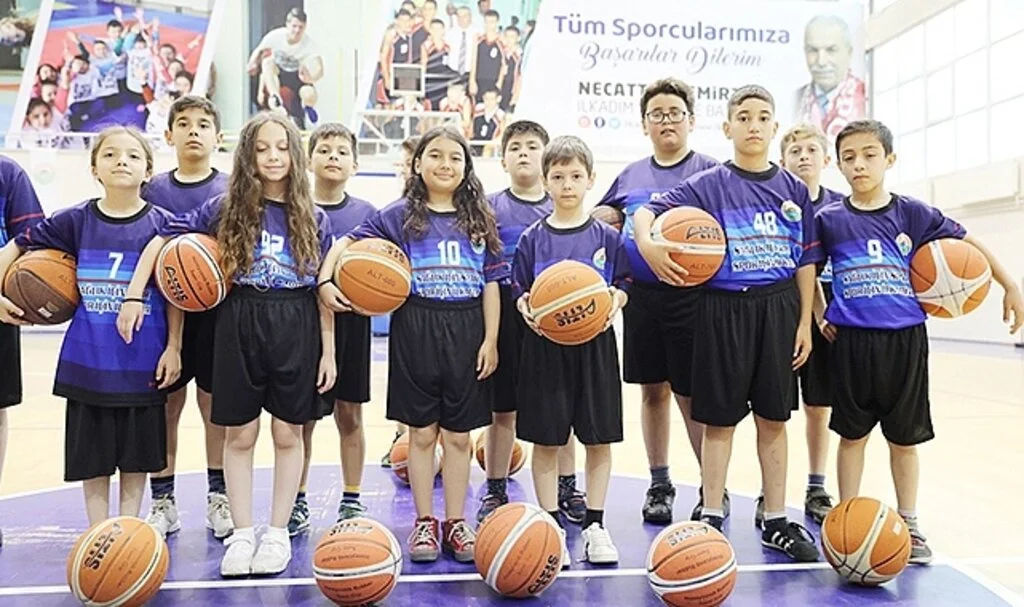 İlkadım'da Spor Salonları Şenlenecek