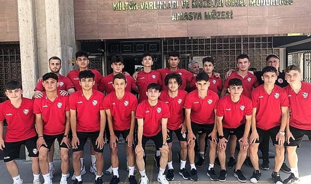 Kadıköyspor 1. Tur Şampiyonu