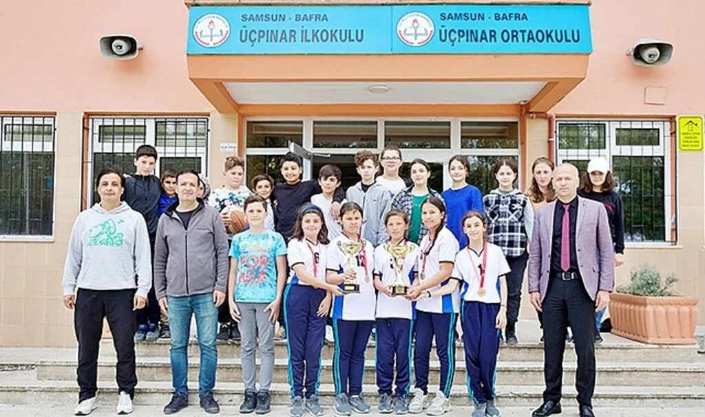 Küçük Yüreklerin Büyük Başarısı