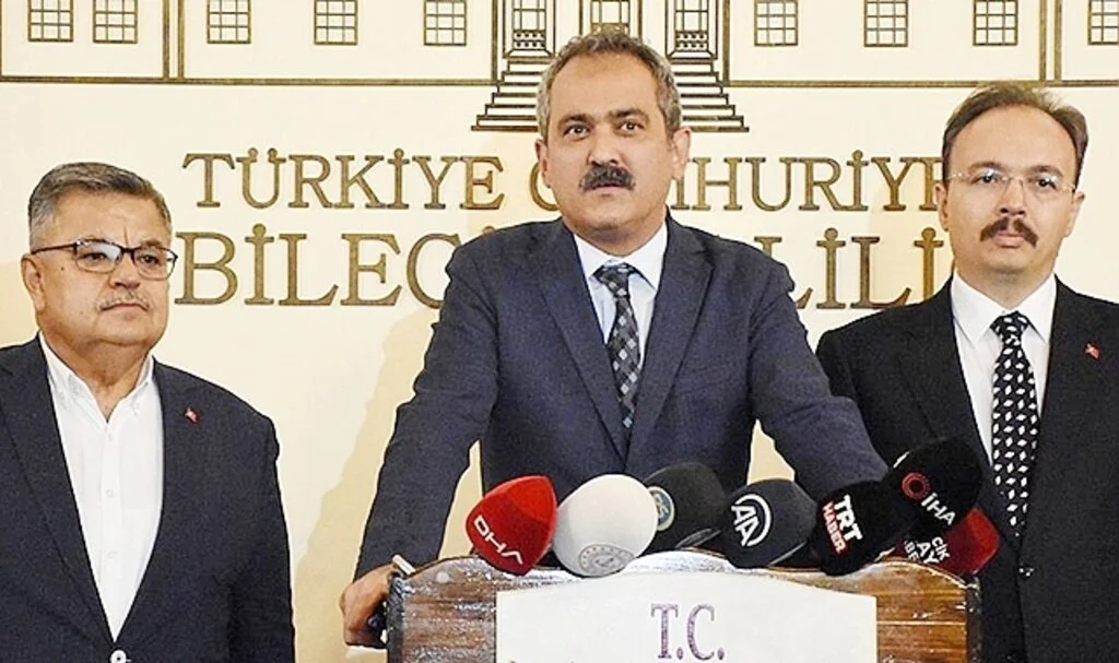 MEB, okullarda 'kültür okuryazarlığı' eğitimi başlatıyor