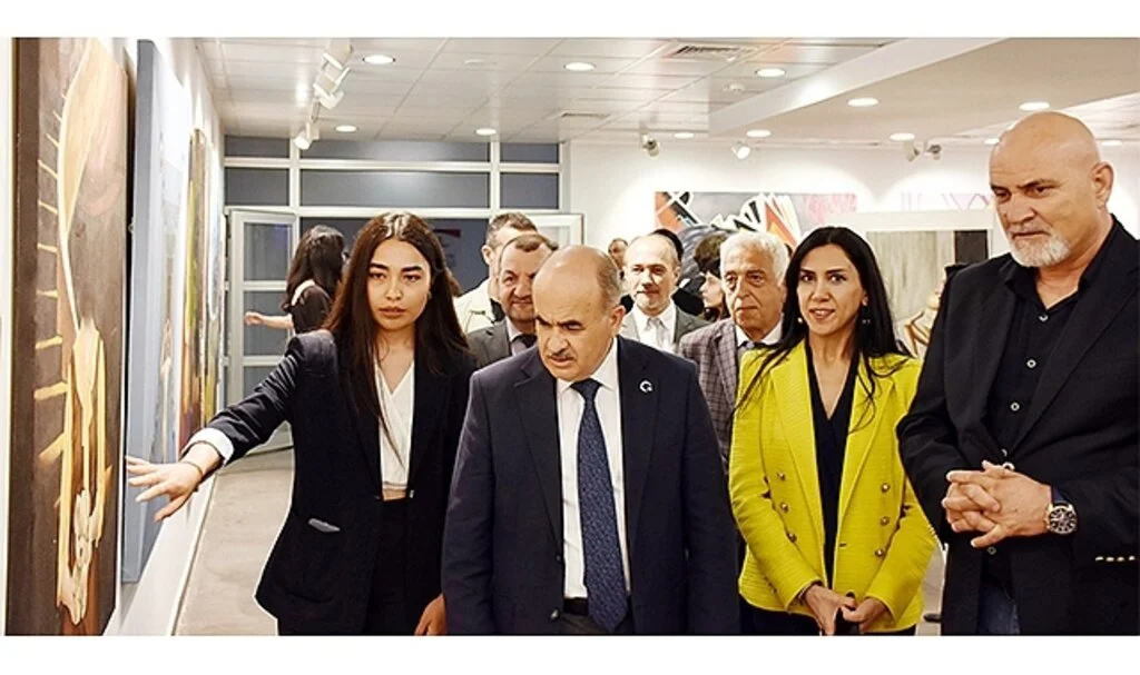 OMÜ Güzel Sanatlar Öğrencilerinden Mezuniyet Sergisi