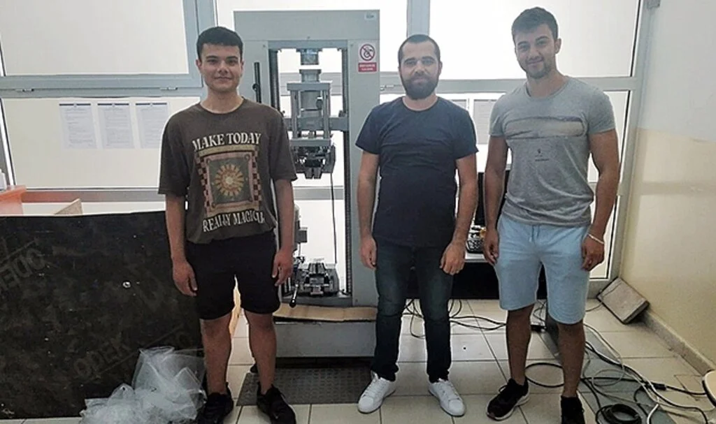 OMÜ öğrencilerinden proje başarısı