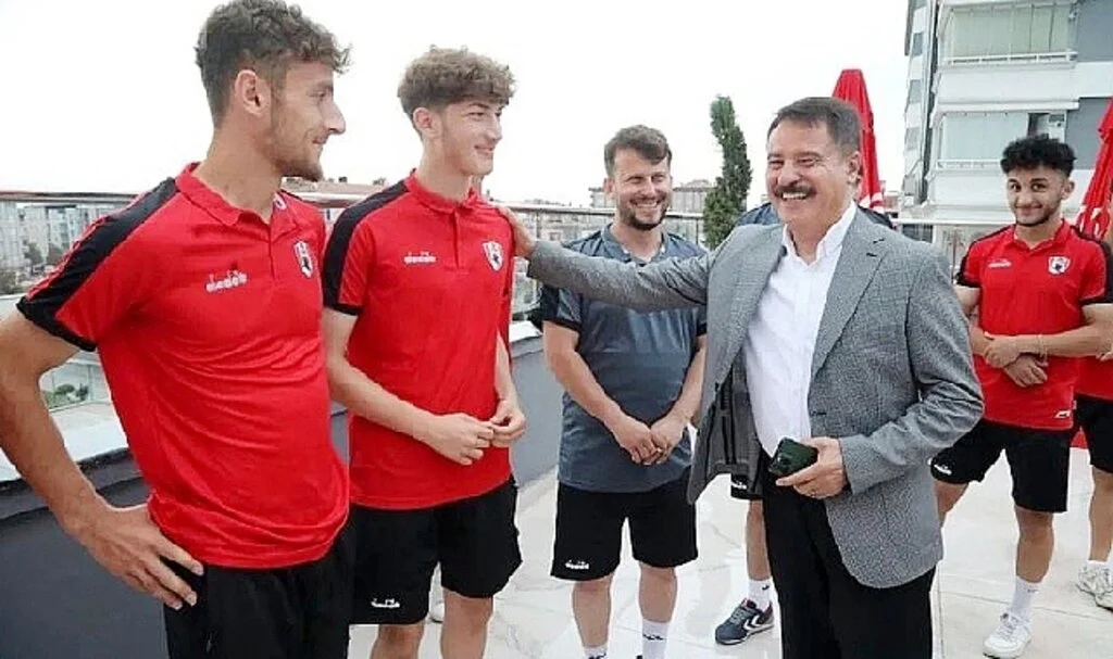 Önce Yemek Sonra Yolculuk