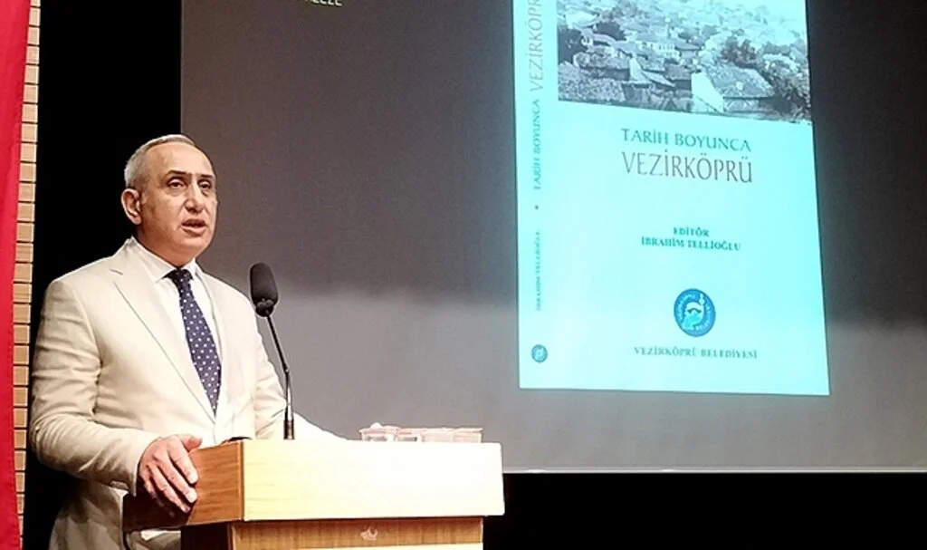 Prof.Dr. Tellioğlu 'Vezirköprü tarihini' yazdı 