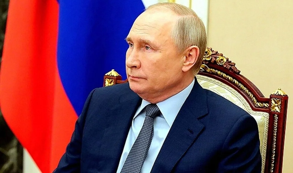  Putin, ABD'nin Ukrayna'da silahlı çatışmayı uzatmayı amaçladığını söyledi