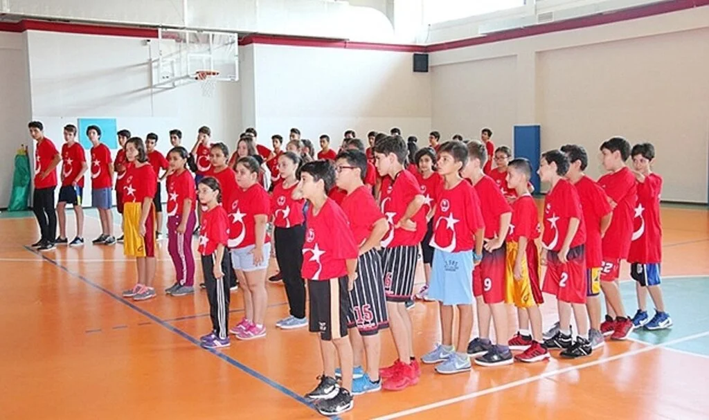 Salonlar Spor Okulları İle Şenlenecek