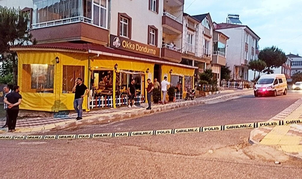 Samsun Bafra'da Dondurmacıya Tüfekle Ateş Etti