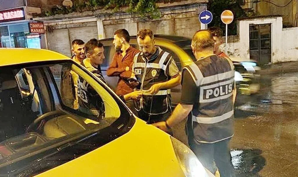 Samsun Bafra’da Geniş Çaplı Huzur Uygulaması Yapıldı