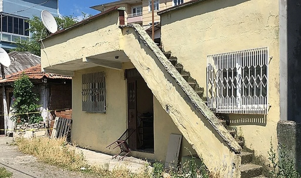 Samsun Çarşamba'da Yaşlı Adam Evinde Ölü Bulundu 