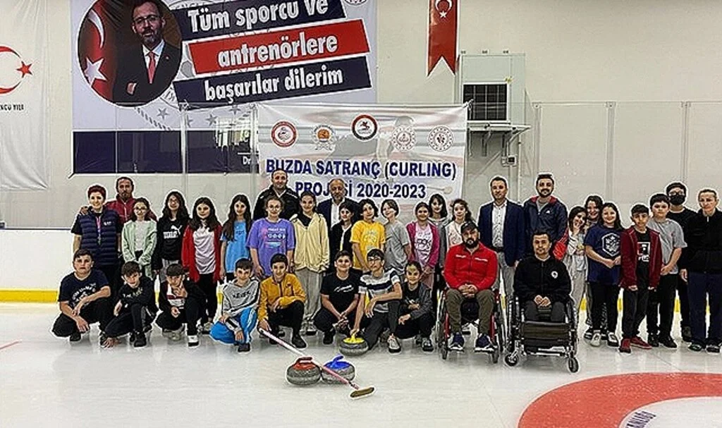 Samsun'da 720 Öğrenci Curling ile Tanıştı