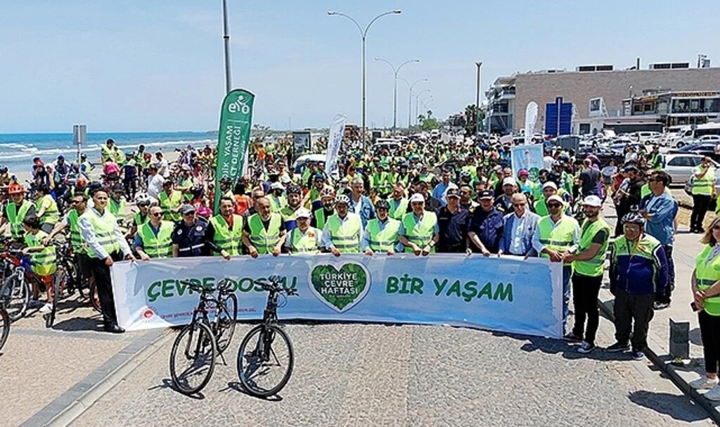 Samsun'da "Çevre Dostu Bir Yaşam" için bisiklet turu düzenlendi