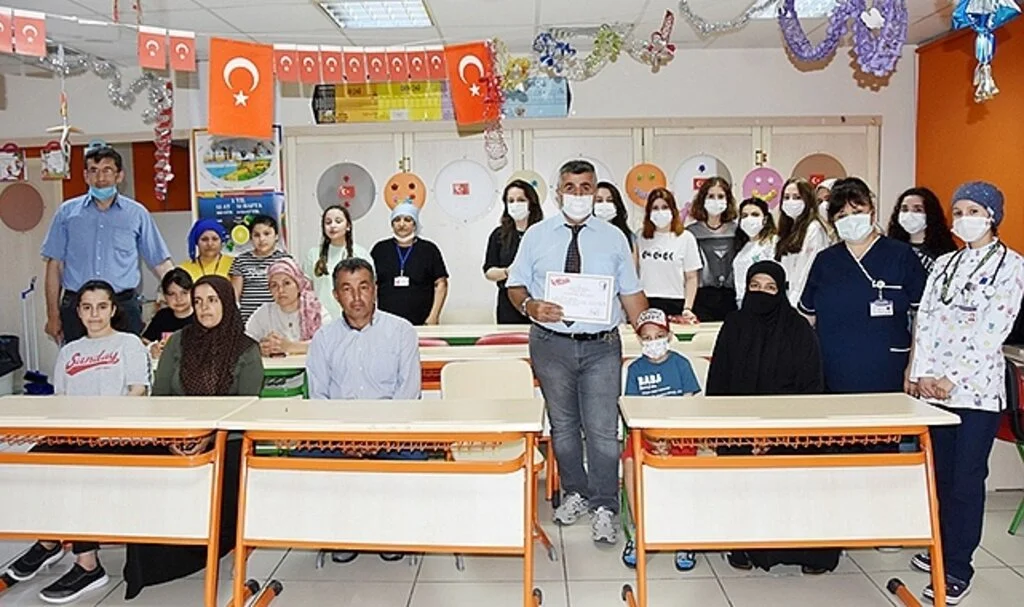 Samsun'da Hastanede Karne Heyecanı 