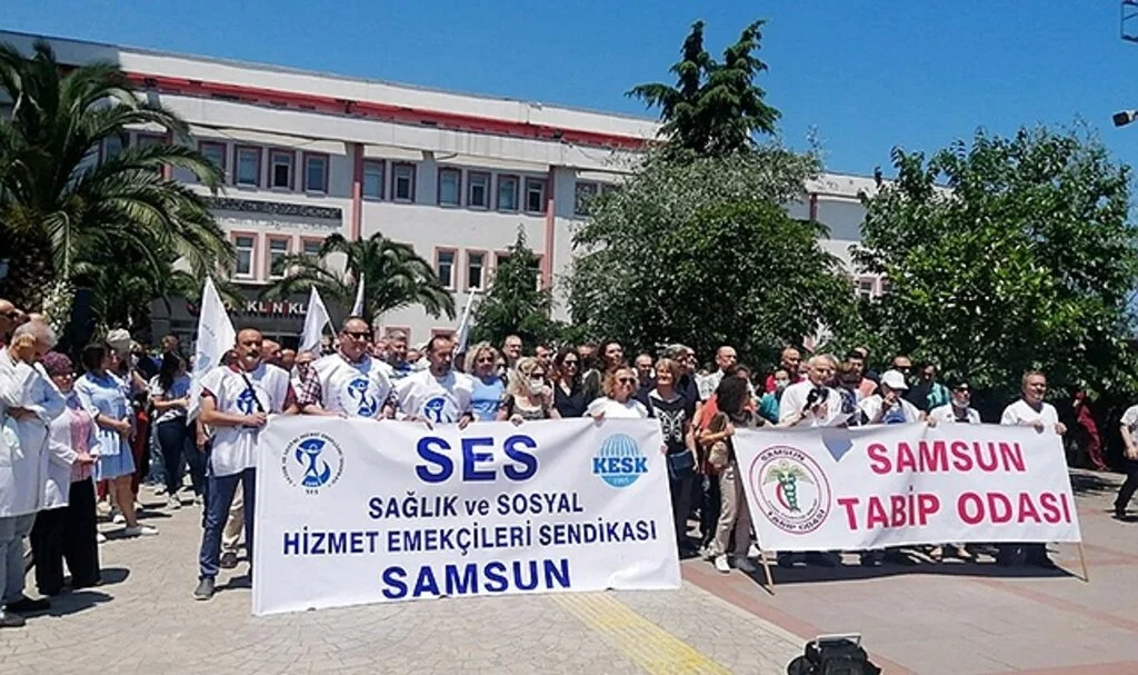 Samsun'da Hastanelerde Yine Grev Var 
