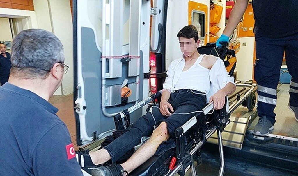 Samsun'da Tüfek kazara ateş aldı, seken kurşun 3 genci yaraladı