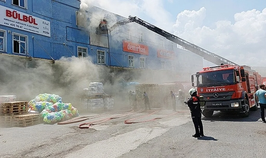 Samsun Gıda Borsası'nda Yangın