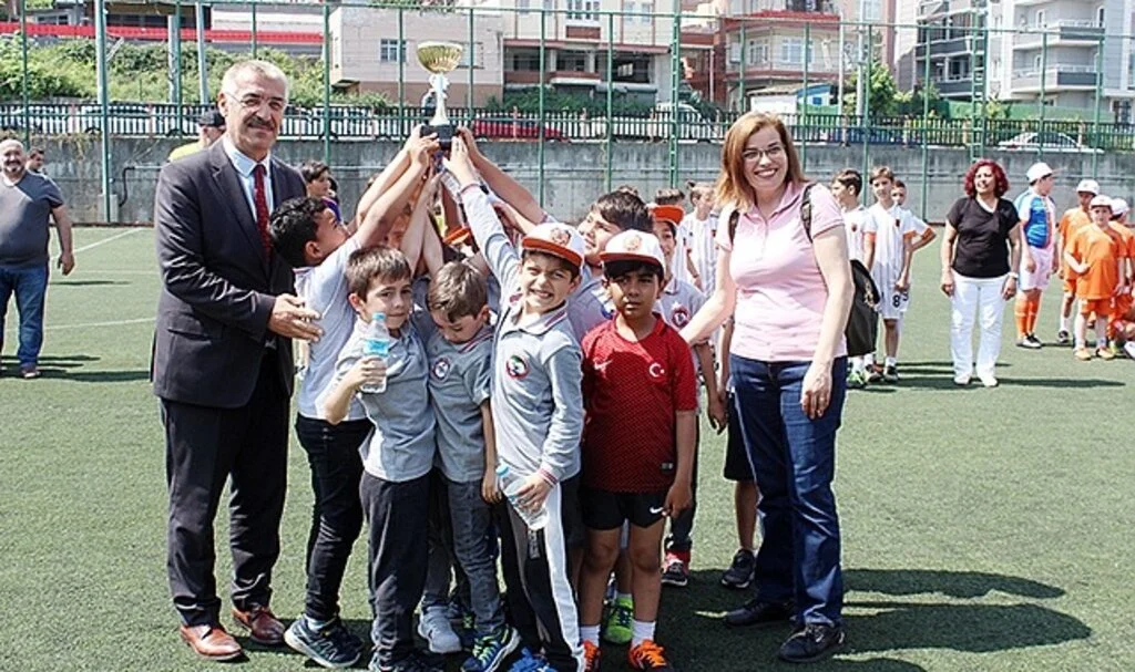 Sınıflar Arası Futbol Şenliği Sona Erdi
