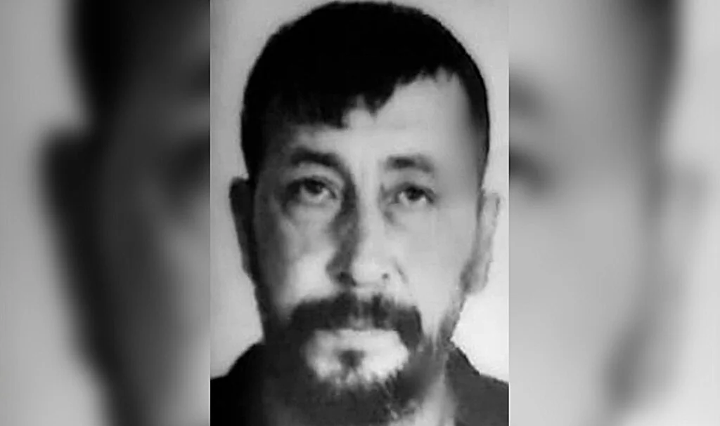 Sokağa atılmış koltukta ölü bulundu