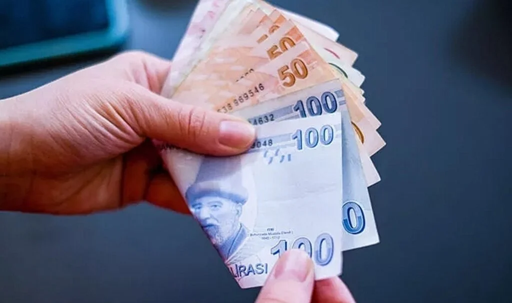 Son dakika: Memur ve emeklinin enflasyon zammı ne oldu? İşte beklenen zam oranları…