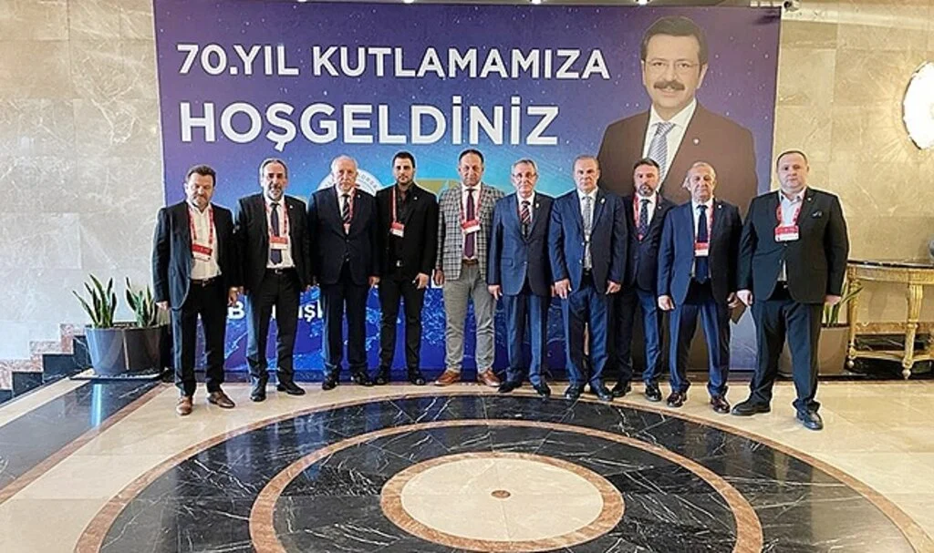 TSO'nun ağabeyine 'hizmet şeref belgesi'