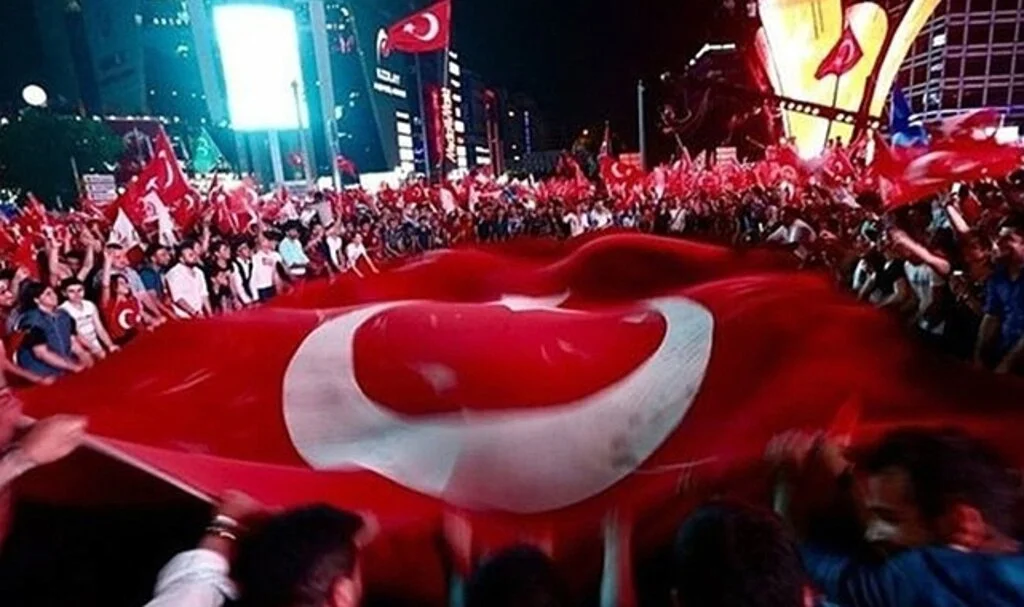 15 Temmuz Cuma günü tatil mi?