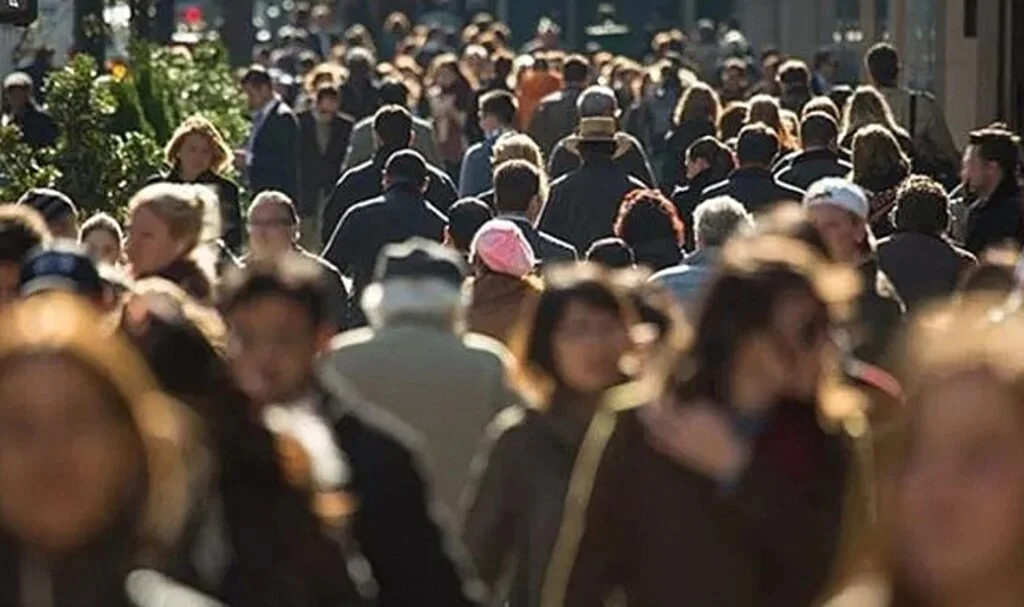 500 bin sözleşmeli personel için kadro müjdesi! AK Partili isim tarih vererek duyurdu