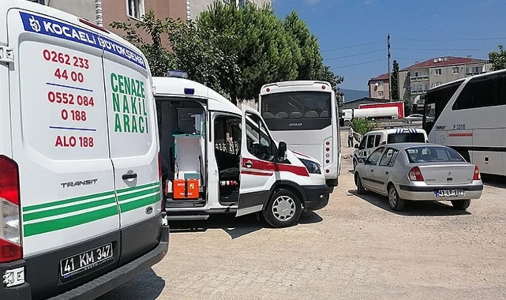 82 yaşındaki adam evinde ölü bulundu