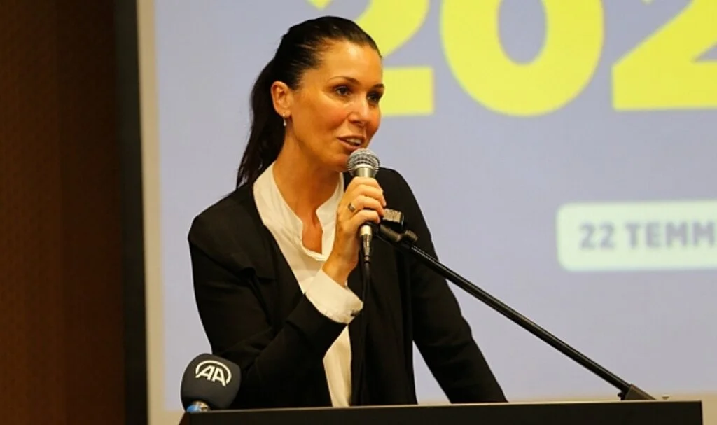 AK Parti Genel Başkan Yardımcısı Çiğdem Karaaslan: 'Bu makamlar bize emanettir'