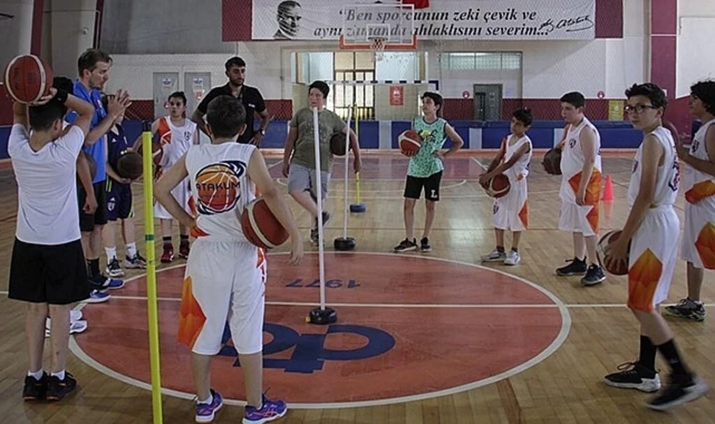 Atakum basketbolda iddialı