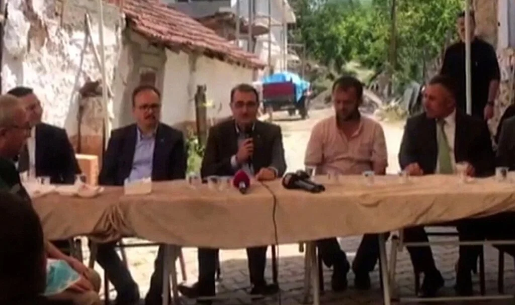 Bakan Dönmez'den çiftçi ve köylülere müjde: Ödeme yapılacak