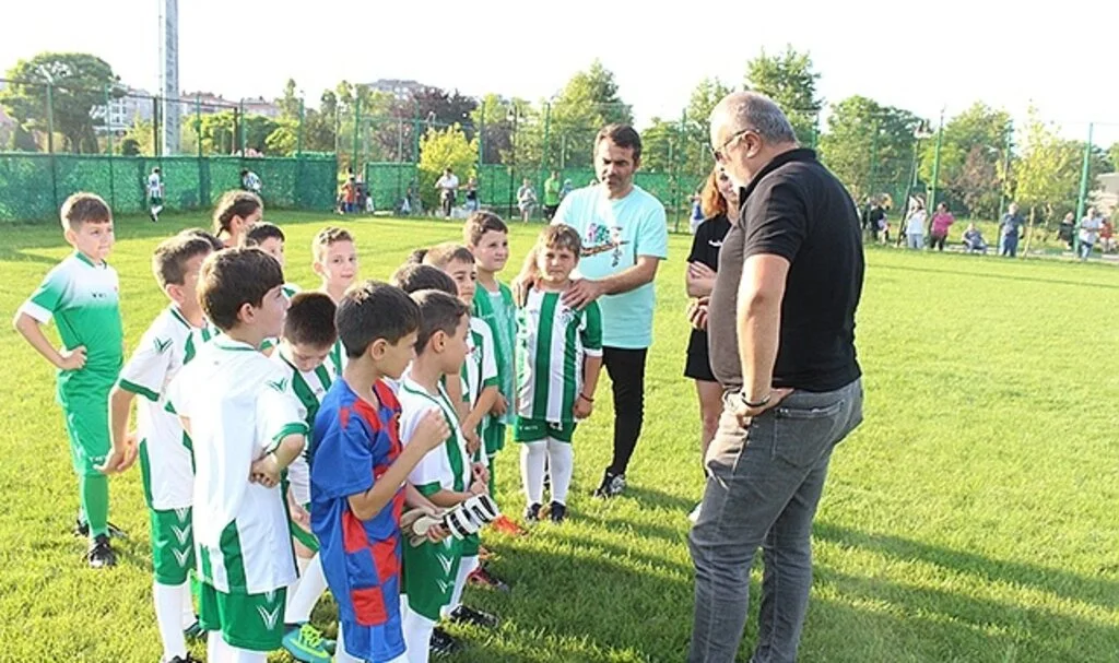 Çarşambaspor yeni yetenekler yetiştiriyor 