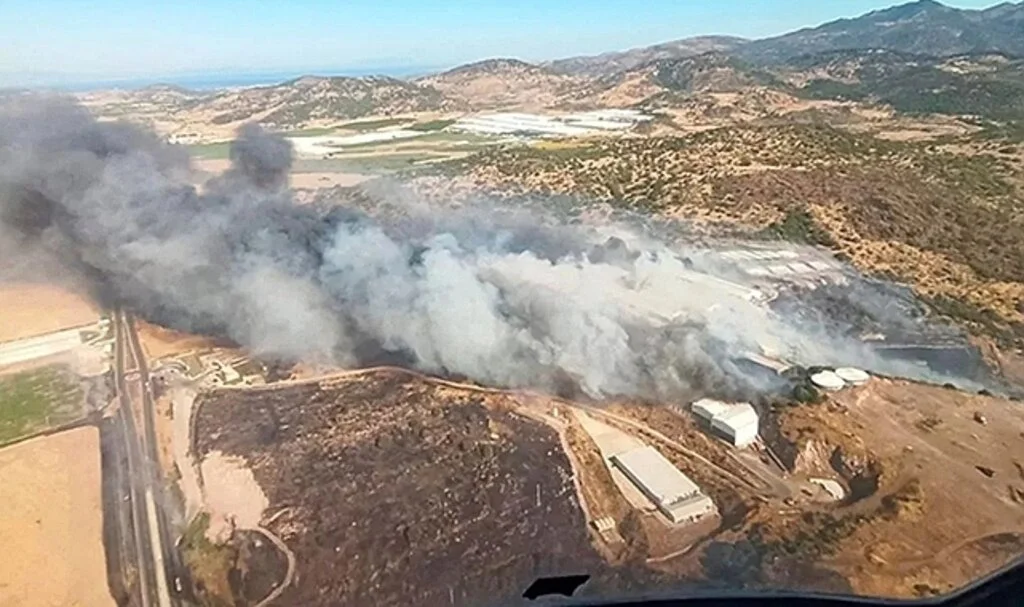 Çeşme'deki yangına ilişkin adliyeye sevk edilen 2 şüpheli serbest bırakıldı