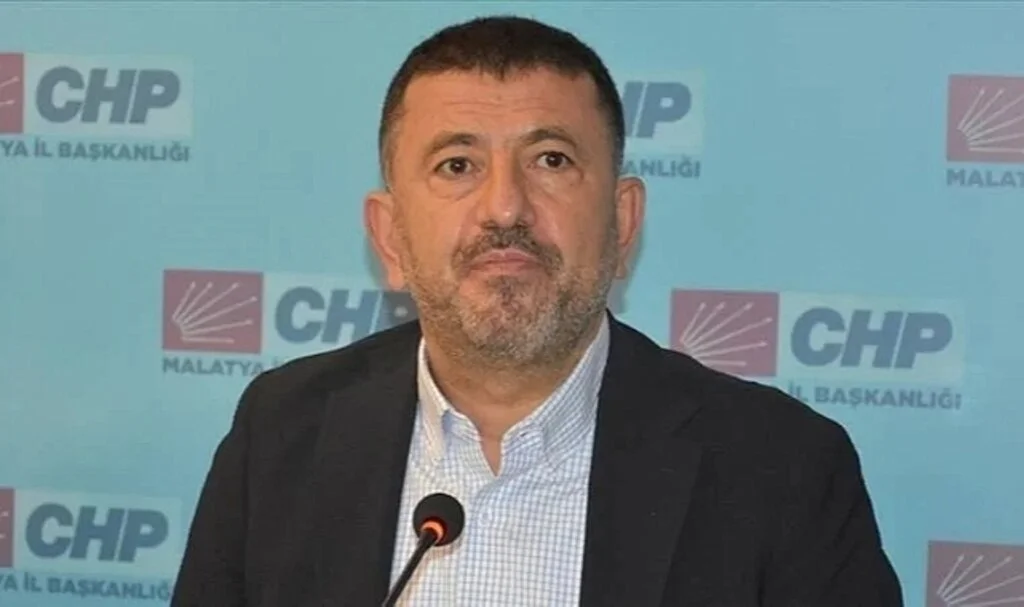 CHP'li Veli Ağbaba: İktidar EYT sorununı çözdü, çözdü yoksa iktidara gelir gelmez biz çözeceğiz