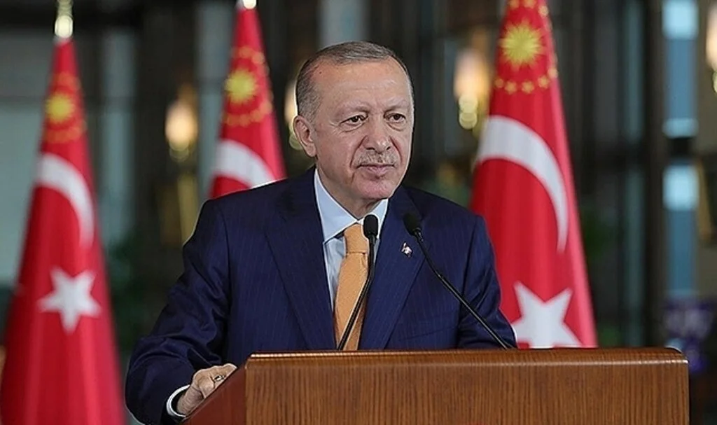 Cumhurbaşkanı Erdoğan: 15 Temmuz ruhunu yaşatacak, Türkiye aşkına durmadan çalışmaya devam edeceğiz